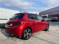 Usado Peugeot 208 GT-line 100 CV (73 kW) 2018 Granate Utilitario