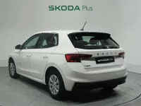 Usado Skoda Fabia Active 80 CV (58 kW) 2023 Blanco Utilitario