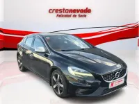Usado Volvo V40 Plus 152 CV (111 kW) 2019 Negro Utilitario