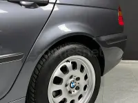 Usado BMW 325 Sport Line 192 HP (141 kW) 2002 Cinzento Sedan