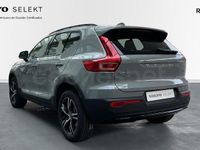 Nuevo Volvo XC40 Plus 163 CV (119 kW) 2025 Gris / plata SUV