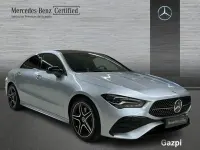 Usado Mercedes CLA200 163 CV (119 kW) 2025 Gris / plata Berlina