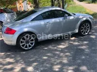 Usado Audi TT 225 CV (165 kW) 2000 Gris / plata Coupe