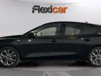 Usado Ford Focus ST-Line 125 CV (91 kW) 2023 Negro Berlina
