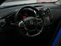 Usado Dacia Sandero Comfort 90 CV (66 kW) 2018 Azul Berlina