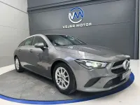 Usado Mercedes CLA200 Shooting Brake 150 CV (110 kW) 2020 Gris / plata Familiar