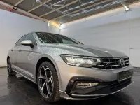 Usado VW Passat R-line 150 CV (110 kW) 2022 Gris / plata Familiar