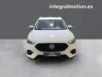 Usado MG ZS Luxury 106 CV (77 kW) 2023 Blanco SUV