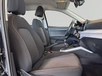 Usado Seat Arona Style 110 CV (80 kW) 2024 Negro SUV