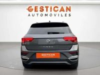 Usado VW T-Roc Advance 150 CV (110 kW) 2021 Gris SUV