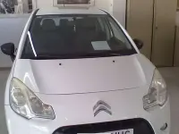 Usado Citroën C3 Attraction 68 CV (50 kW) 2011 Blanco Utilitario