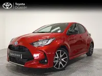 Usado Toyota Yaris Hybrid Plus 116 CV (85 kW) 2021 Rojo Berlina