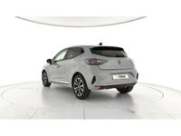 Usado Renault Clio V Techno 100 CV (73 kW) 2025 Gris / plata Berlina