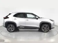 Usado Toyota Yaris Cross Style 116 CV (85 kW) 2022 Gris SUV