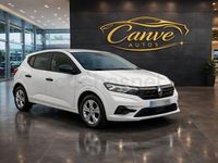 Usado Dacia Sandero Acces 67 CV (49 kW) 2022 Blanco Berlina