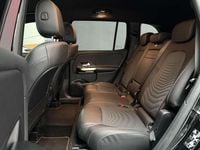 Käytetty Mercedes GLB200 150 HP (110 kW) 2023 Musta Katumaasturi