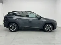 Usado Hyundai Tucson 136 CV (100 kW) 2021 Gris SUV