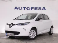 Usado Renault Zoe Life 64 kW (88 CV) 2016 Blanco Utilitario