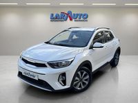 Usado Kia Stonic 100 CV (73 kW) 2022 Blanco SUV