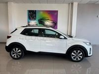 Usado Kia Stonic 120 HP (88 kW) 2021 Branco SUV