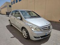 Usado Mercedes B200 140 CV (102 kW) 2005 Gris / plata Monovolumen
