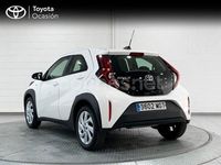 Usado Toyota Aygo X Play 72 CV (52 kW) 2023 Blanco SUV