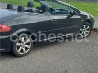 Usado Peugeot 307 CC 138 CV (101 kW) 2006 Negro Descapotable