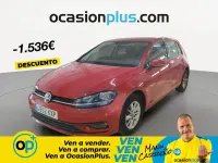 Usado VW Golf VII 115 CV (84 kW) 2019 Rojo