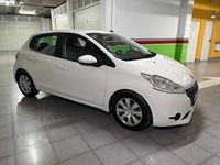 Usado Peugeot 208 Active 75 CV (55 kW) 2017 Blanco Utilitario