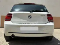 Usado BMW 116 Sport Line 116 CV (85 kW) 2012 Blanco Utilitario