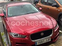 Usado Jaguar XE 180 CV (132 kW) 2015 Rojo Berlina