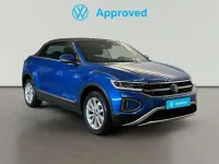 Usado VW T-Roc Cabriolet Style 150 CV (110 kW) 2024 Azul Descapotable