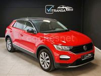 Usado VW T-Roc Advance 115 CV (84 kW) 2019 Rojo SUV