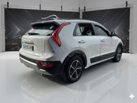 Usado Kia Niro 141 CV (103 kW) 2022 Blanco SUV