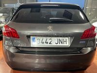 Usado Peugeot 308 Style 120 CV (88 kW) 2016 Gris / plata Berlina