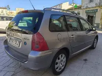Usado Peugeot 307 110 CV (80 kW) 2005 Gris / plata Familiar