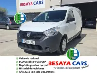 Usado Dacia Dokker Essentiel 102 CV (75 kW) 2019 Blanco Monovolumen