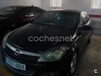 Usado Opel Astra GTC Sport 120 CV (88 kW) 2008 Negro Berlina