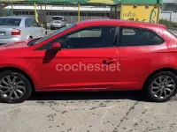 Usado Seat Leon SC I-Tech 105 CV (77 kW) 2015 Rojo Utilitario