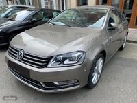Usado VW Passat Highline 143 CV (105 kW) 2012 Marrón Berlina