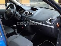 Usado Renault Clio II Expression 85 CV (62 kW) 2009 Azul Berlina