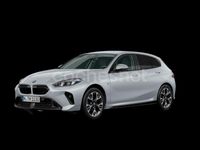 Usado BMW 120 Comfort Edition 163 CV (119 kW) 2025 Gris / plata Utilitario