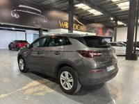 Usado Opel Grandland X Selective 130 CV (95 kW) 2019 Gris / plata SUV