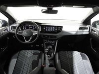 Usado VW Taigo R-line 116 CV (85 kW) 2025 Gris / plata SUV