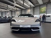 Usado Porsche Taycan Turbo 500 kW (680 CV) 2023 Gris Berlina