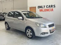 Usado Chevrolet Aveo LS 86 CV (63 kW) 2012 Gris / plata Berlina