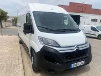 Usado Citroën Jumper 140 CV (102 kW) 2021 Blanco Monovolumen