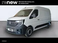 Usado Renault Master 130 CV (95 kW) 2025 Blanco Monovolumen