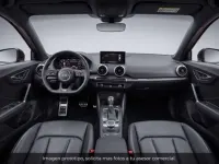 Usado Audi Q2 S-Line 150 CV (110 kW) 2024 Rojo SUV
