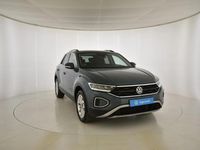 Usado VW T-Roc Life 110 CV (80 kW) 2024 Gris/plata SUV